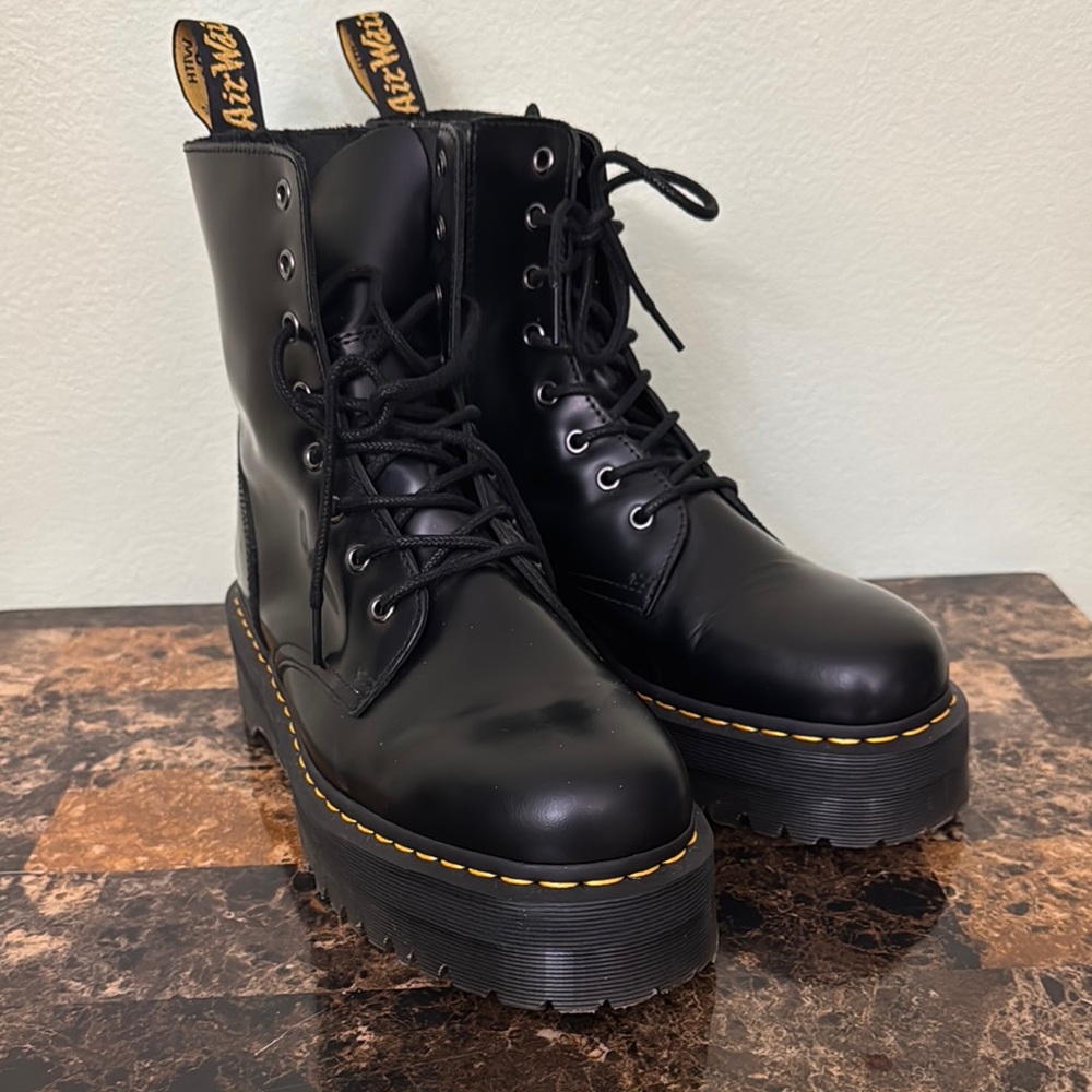 Dr Martens Jadon platform Black smooth Leather Lace-Up Boots L 12 M 10 - Picture 9 of 10